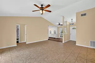 40107 Oakridge Dr, Lady Lake, FL 32159 - Photo 8