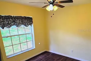 40107 Oakridge Dr, Lady Lake, FL 32159 - Photo 10