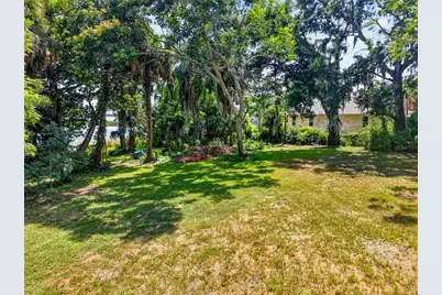 16018 Dora Avenue, Tavares, FL 32778 - Photo 8