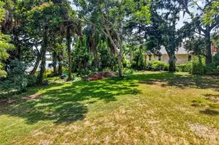 16018 Dora Ave, Tavares, FL 32778 - Photo 8