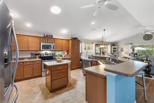 2334 Rose Arbor St, The Villages, FL 32163 - Photo 6