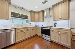 1209 Barcelona Dr, The Villages, FL 32159 - Photo 12