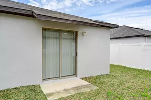 39895 Harvest Creek Ln, Zephyrhills, FL 33540 - Photo 20