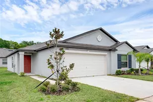 39895 Harvest Creek Ln, Zephyrhills, FL 33540 - Photo 2