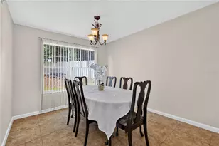 1079 Summer Lakes Dr, Orlando, FL 32835 - Photo 6