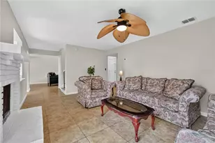 1079 Summer Lakes Dr, Orlando, FL 32835 - Photo 10