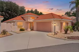 1305 Santa Maria Ave, The Villages, FL 32159 - Photo 2