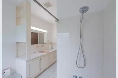 2712 Grand Island Shores Road, Eustis, FL 32726 - Photo 20