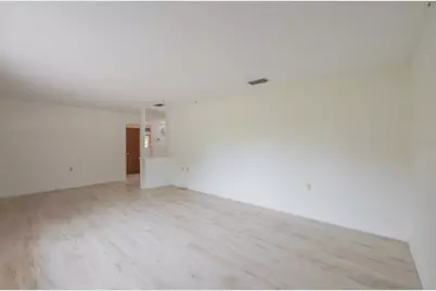 2712 Grand Island Shores Road, Eustis, FL 32726 - Photo 10