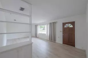 2712 Grand Island Shores Rd, Eustis, FL 32726 - Photo 10