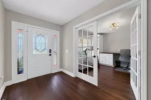 33721 Spring Dr, Leesburg, FL 34788 - Photo 8