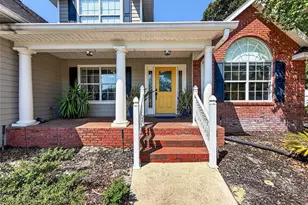 33721 Spring Dr, Leesburg, FL 34788 - Photo 4