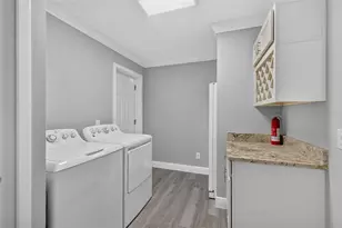 1233 Padgett Cir, Lady Lake, FL 32159 - Photo 14