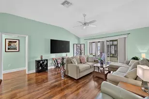 476 Island House Path, The Villages, FL 32163 - Photo 8