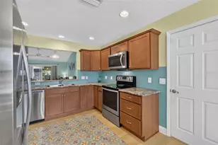 476 Island House Path, The Villages, FL 32163 - Photo 14