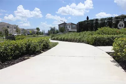 1099 Lakeshore Breeze Pl Place, Kissimmee, FL 34747 - Photo 18