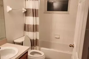 4025 Shawn Cir, Orlando, FL 32826 - Photo 6