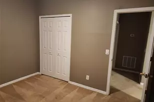 4025 Shawn Cir, Orlando, FL 32826 - Photo 4