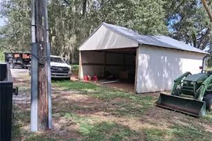 23430 N Austin Merritt Rd, Groveland, FL 34736 - Photo 8