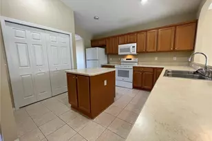 17408 SE 121st Cir, Summerfield, FL 34491 - Photo 8