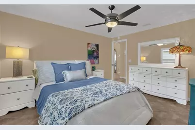 694 Avecilla Drive, The Villages, FL 32162 - Photo 18