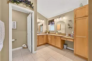 16822 SE 93rd Cuthbert Cir, The Villages, FL 32162 - Photo 32