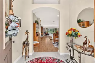 16822 SE 93rd Cuthbert Cir, The Villages, FL 32162 - Photo 4