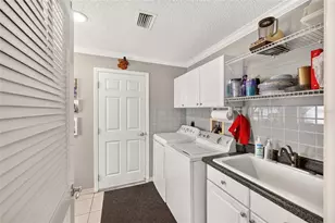 16822 SE 93rd Cuthbert Cir, The Villages, FL 32162 - Photo 26