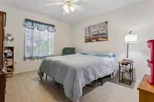 2732 Privada Dr, The Villages, FL 32162 - Photo 18