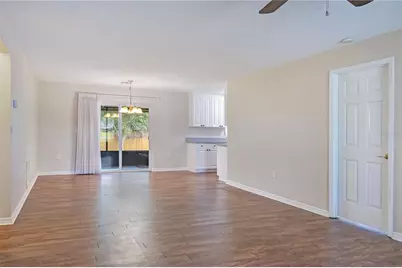 364 Cherry Tree Street, Eustis, FL 32726 - Photo 4