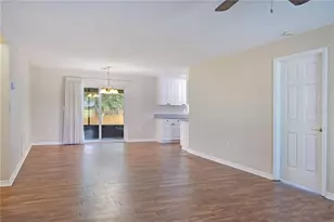 364 Cherry Tree St, Eustis, FL 32726 - Photo 4
