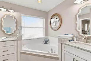 3716 Bayshore Cir, Tavares, FL 32778 - Photo 40