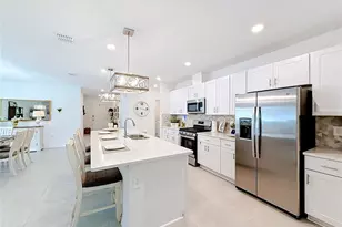 33916 Sky Blossom Cir, Leesburg, FL 34788 - Photo 4