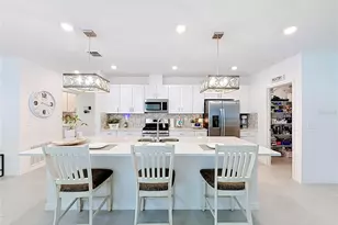 33916 Sky Blossom Cir, Leesburg, FL 34788 - Photo 6
