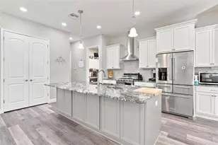 5489 Nantahala Ln, Lady Lake, FL 32159 - Photo 12