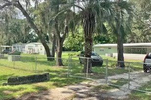 9775 SE 164th Pl, Summerfield, FL 34491 - Photo 22