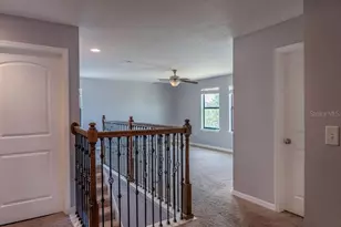 612 Silverthorn Pl, Groveland, FL 34736 - Photo 16