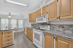 9574 SE 166th Pl, Summerfield, FL 34491 - Photo 8