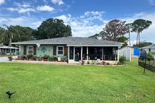 12115 Virginia Dr, Leesburg, FL 34788 - Photo 2