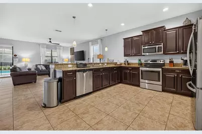 1400 Wexford Way, Davenport, FL 33896 - Photo 10