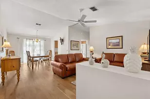 2527 Botello Ave, The Villages, FL 32162 - Photo 4