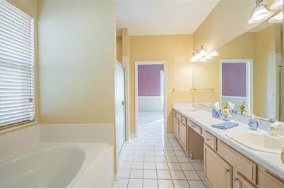 7004 Pine Hollow Drive, Mount Dora, FL 32757 - Photo 20
