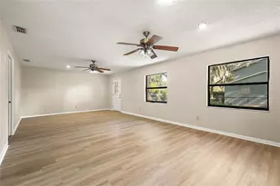 17911 Beach St, Umatilla, FL 32784 - Photo 4