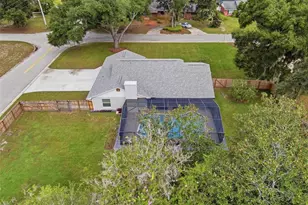 5240 Royal Oak Dr, Fruitland Park, FL 34731 - Photo 52