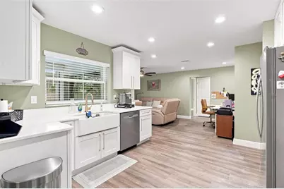 5240 Royal Oak Drive, Fruitland Park, FL 34731 - Photo 18