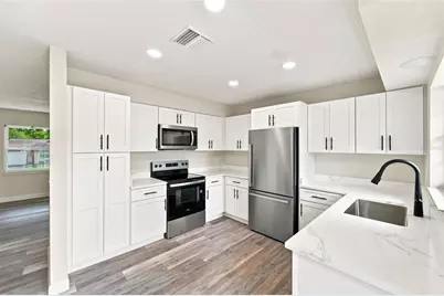 990 Liskeard Avenue, Orange City, FL 32763 - Photo 14