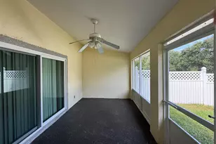 8927 Courtyard Ln, Groveland, FL 34736 - Photo 14