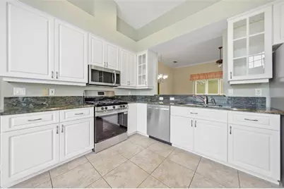 5596 Freeport Drive, Tavares, FL 32778 - Photo 6