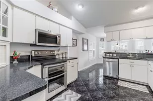 5154 Indian Ocean Loop, Tavares, FL 32778 - Photo 18