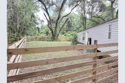 1604 County Road 434B, Lake Panasoffkee, FL 33538 - Photo 4